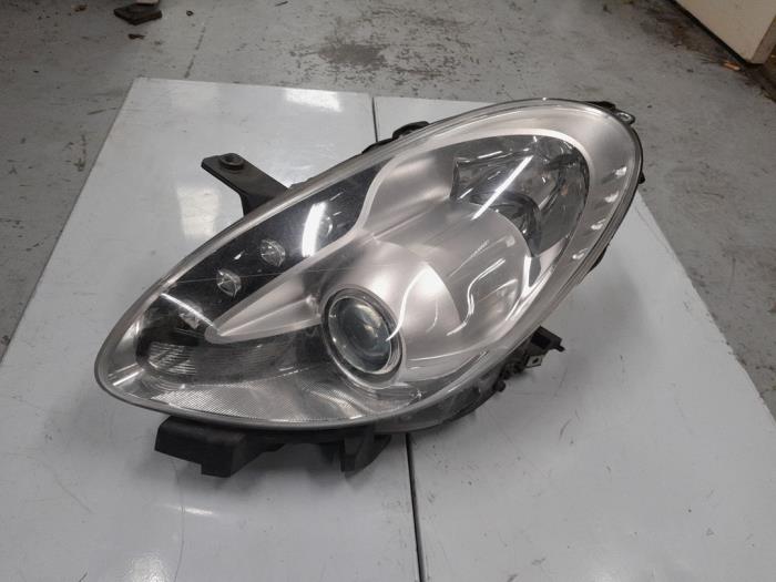 Alfa Romeo Giulietta Koplamp links