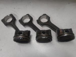 Gebruikte Zuiger Fiat 500 Abarth Prijs € 190,00 Margeregeling aangeboden door A.T.S. van de Wiel