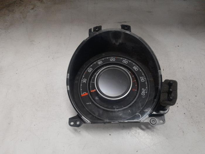 Fiat 500 Abarth Kilometerteller KM