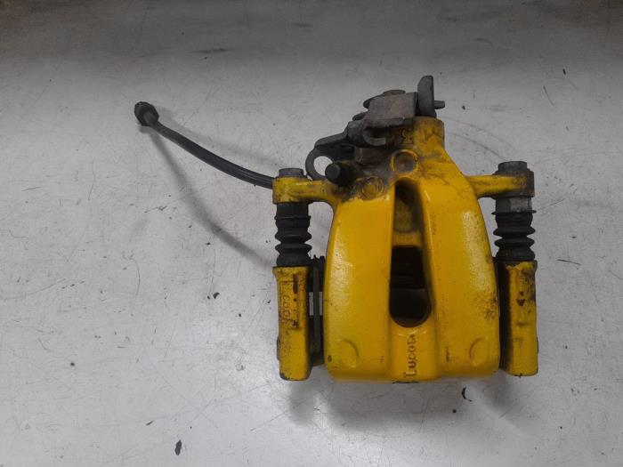 Fiat 500 Abarth Remklauw (Tang) links-achter