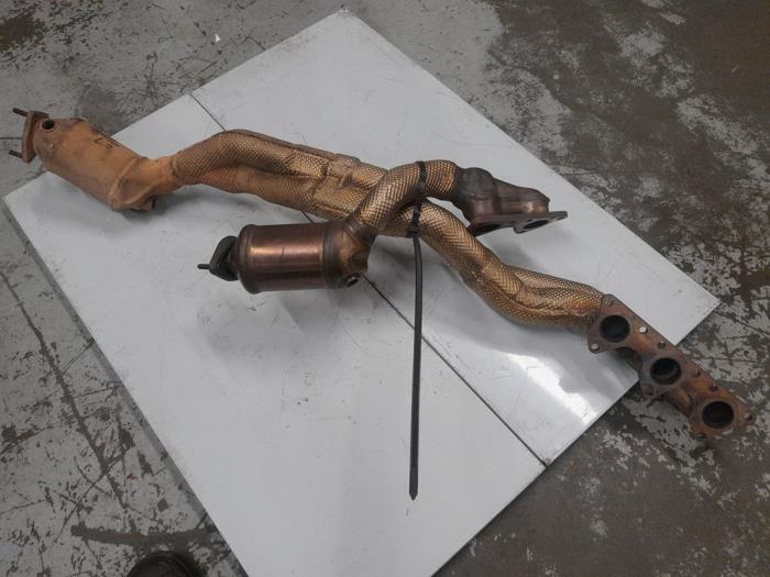 Audi S8 Uitlaatspruitstuk + katalysator