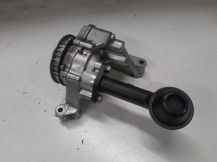 Volkswagen Caddy Oliepomp