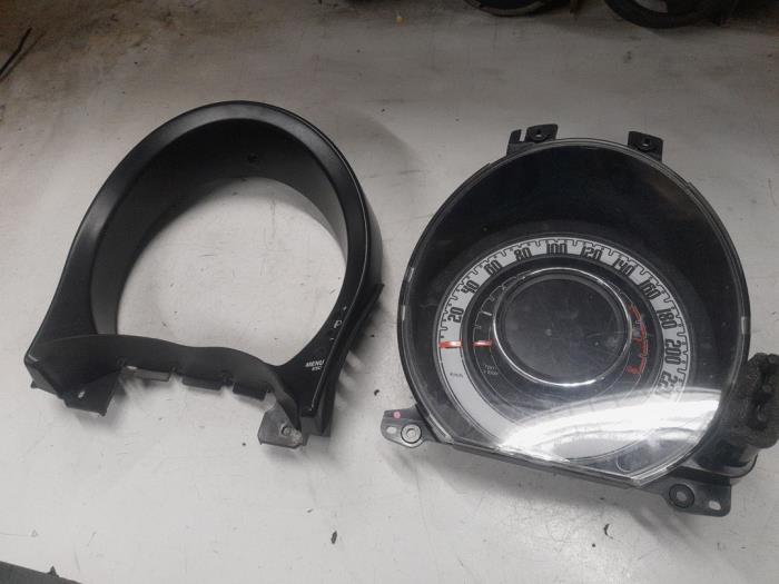 Fiat 500 Kilometerteller KM