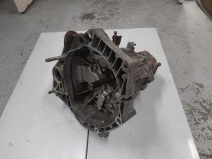 Gebruikte Versnellingsbak Opel Combo 1.3 CDTI 16V Prijs € 550,00 Margeregeling aangeboden door A.T.S. van de Wiel