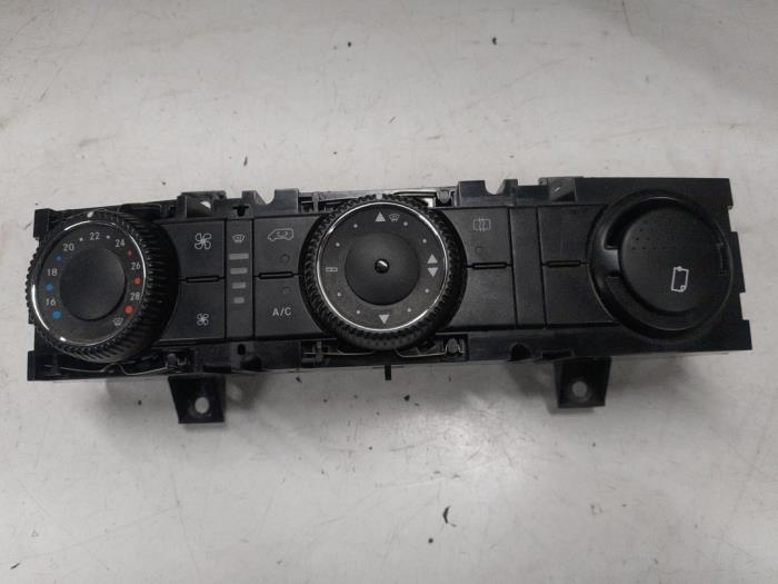 Mercedes Sprinter Kachel Bedieningspaneel