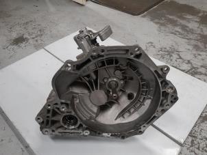 Gebruikte Versnellingsbak Opel Astra K Sports Tourer 1.0 Turbo 12V Prijs € 950,00 Margeregeling aangeboden door A.T.S. van de Wiel