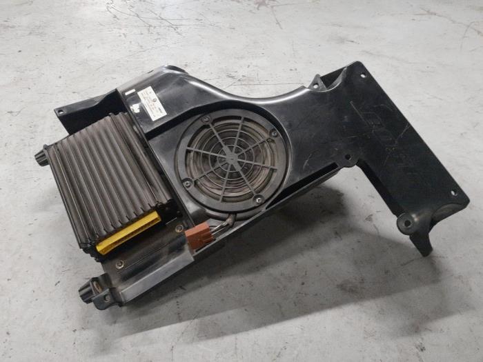 Alfa Romeo 147 Subwoofer