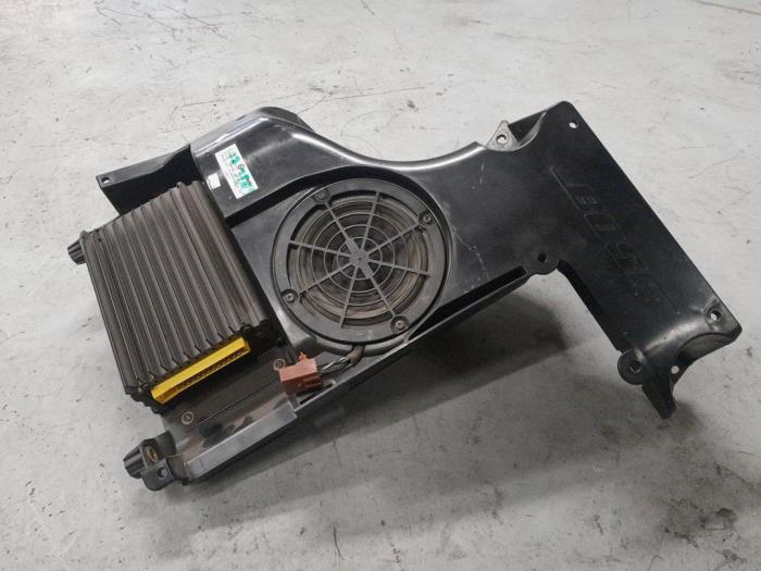 Alfa Romeo 147 Subwoofer
