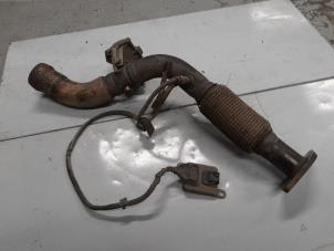 Gebruikte Voorpijp Uitlaat Mercedes Vito (447.6) 1.6 111 CDI 16V Prijs € 185,00 Margeregeling aangeboden door A.T.S. van de Wiel