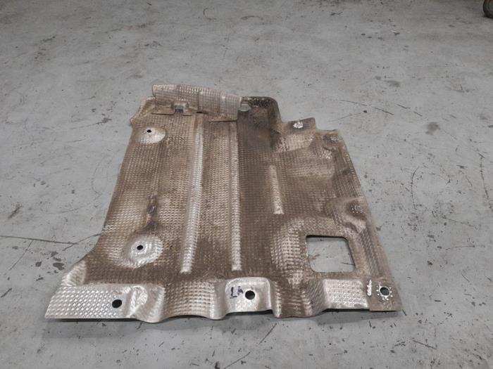 Alfa Romeo Stelvio Beschermplaat bodem