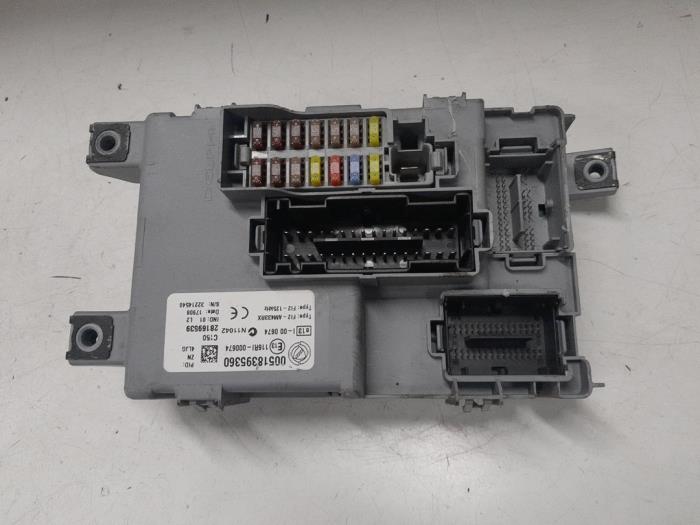 Fiat 500 Zekeringkast