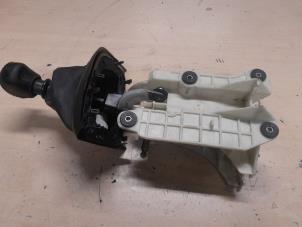 Gebruikte Versnellingspook Peugeot Boxer (U9) 2.2 HDi 130 Euro 5 Prijs € 75,00 Margeregeling aangeboden door A.T.S. van de Wiel