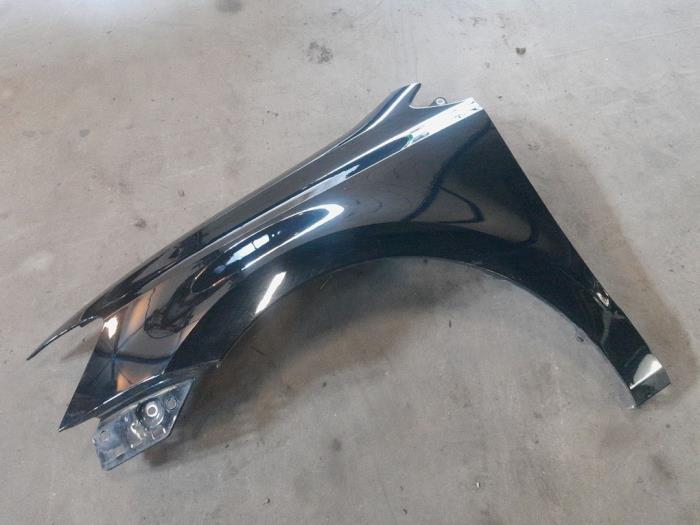 Volkswagen Polo Scherm links-voor