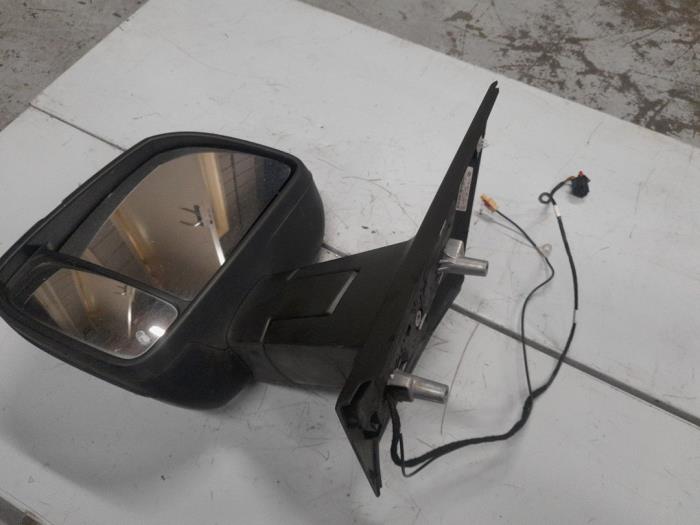 MAN TGE Buitenspiegel links