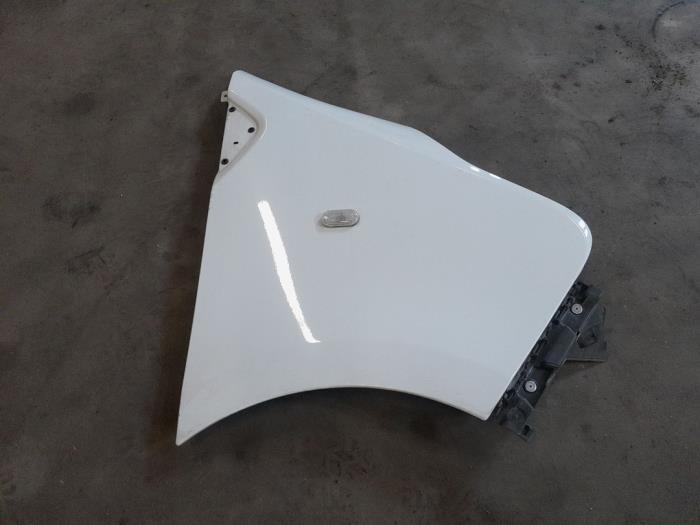 Renault Trafic Scherm rechts-voor