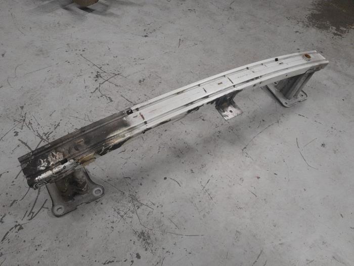 Renault Trafic Bumperframe voor