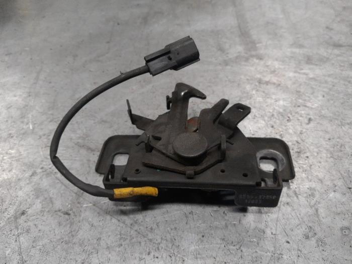 Renault Trafic Slotmechaniek Motorkap