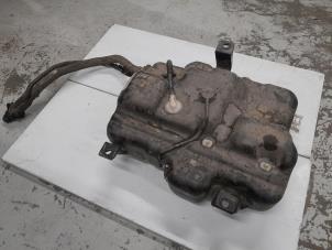 Gebruikte Adblue tank Renault Trafic (1FL/2FL/3FL/4FL) 1.6 dCi 95 Prijs € 275,00 Margeregeling aangeboden door A.T.S. van de Wiel