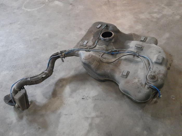 Alfa Romeo 156 Tank