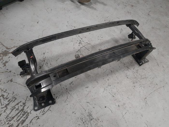 Volkswagen Polo Bumperframe voor