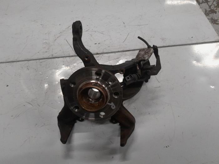 Volkswagen Polo Fusee rechts-voor