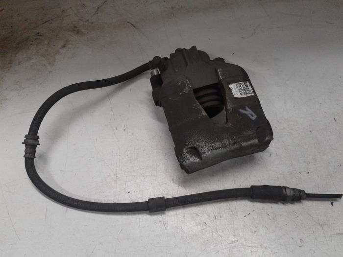 Volkswagen Polo Remklauw (Tang) rechts-voor