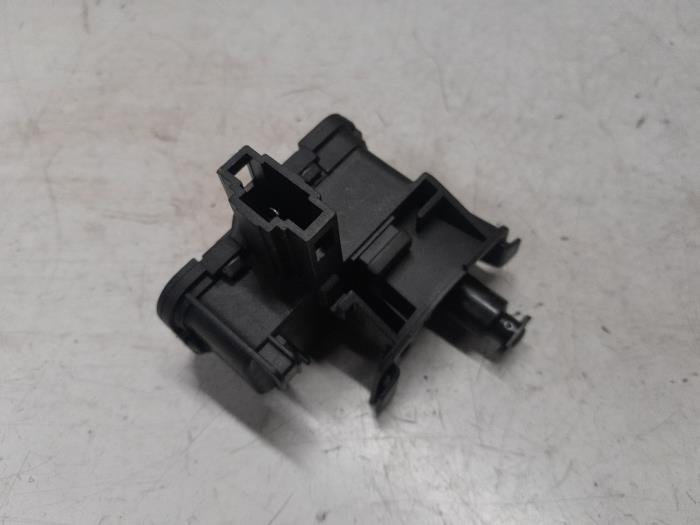 Volkswagen Polo Tankklep Vergrendelingsmotor