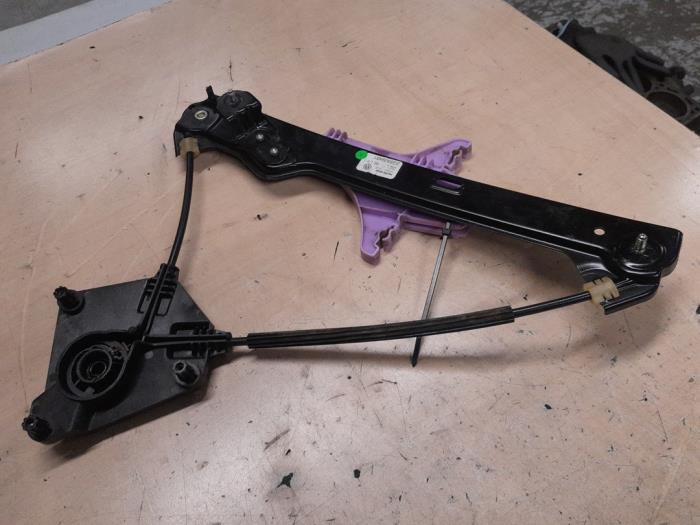 Volkswagen Polo Ruitmechaniek 4Deurs links-achter