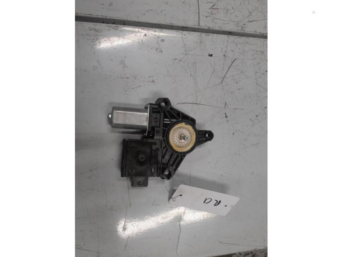 Alfa Romeo Giulia Raammotor Portier