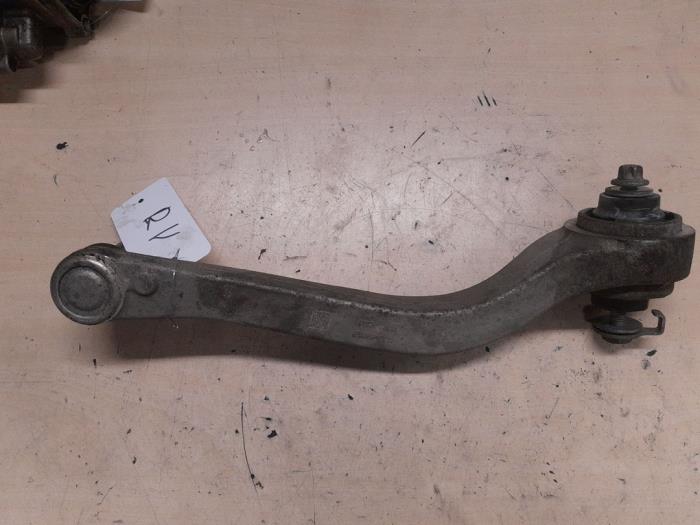 Alfa Romeo Giulia Draagarm rechts-voor