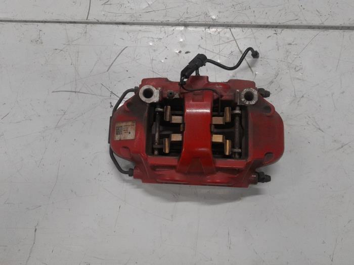 Alfa Romeo Giulia Remklauw (Tang) rechts-voor