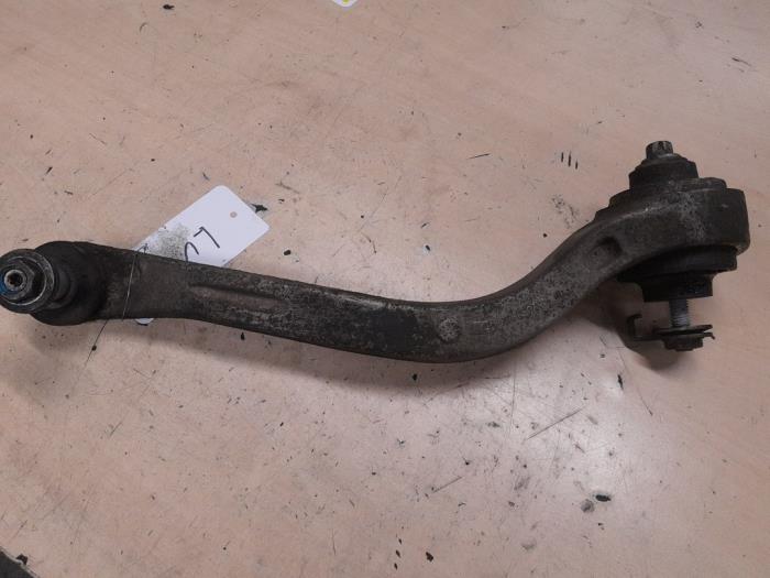 Alfa Romeo Giulia Draagarm links-voor