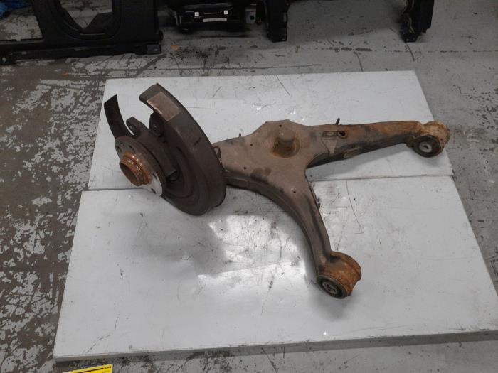 Volkswagen Transporter Fusee rechts-achter