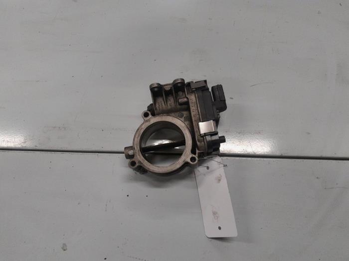 Alfa Romeo Giulia Gasklephuis