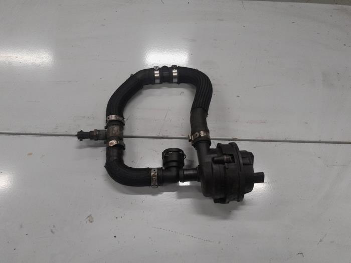 Alfa Romeo Giulia Extra waterpomp