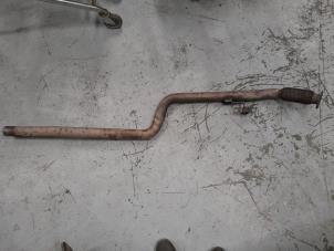 Gebruikte Uitlaat Middendemper Alfa Romeo Giulia (952) 2.2d 180 16V Prijs € 85,00 Margeregeling aangeboden door A.T.S. van de Wiel