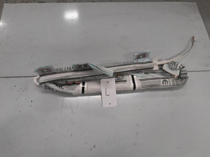 Alfa Romeo Giulia Airbag hemel links