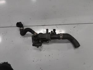 Gebruikte Thermostaathuis Alfa Romeo Giulia (952) 2.2d 180 16V Prijs € 90,00 Margeregeling aangeboden door A.T.S. van de Wiel