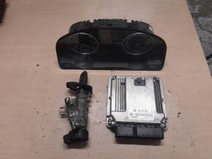 Gebruikte Computer Motormanagement Volkswagen Transporter T5 2.0 BiTDI DRF Prijs € 335,00 Margeregeling aangeboden door A.T.S. van de Wiel