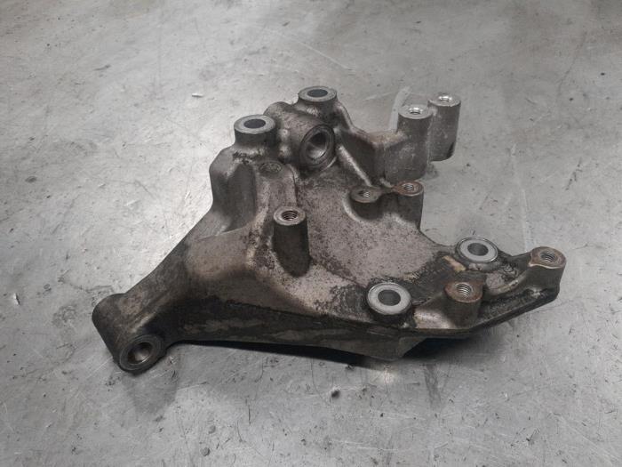 Fiat Ducato Motorsteun