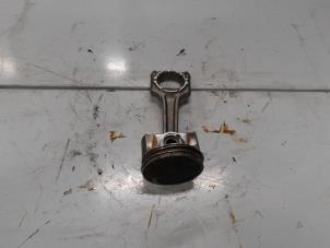 Gebruikte Zuiger Fiat 500 (312) 0.9 TwinAir 80 Prijs € 75,00 Margeregeling aangeboden door A.T.S. van de Wiel