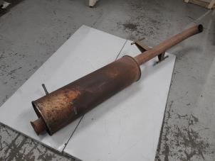 Gebruikte Uitlaat Einddemper Renault Master III (FV) 2.3 dCi 110 16V FWD Prijs € 60,00 Margeregeling aangeboden door A.T.S. van de Wiel