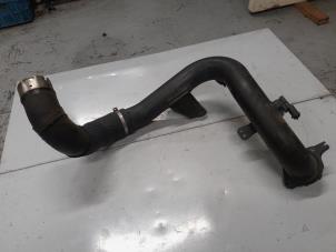 Gebruikte Intercooler Buis Alfa Romeo Giulietta (940) 1.75 TBI 16V QV Prijs € 90,00 Margeregeling aangeboden door A.T.S. van de Wiel