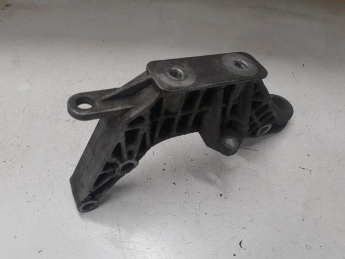 Fiat Punto Versnellingsbak Steun