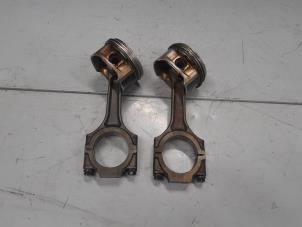 Gebruikte Zuiger Alfa Romeo 156 (932) 1.8 Twin Spark 16V Prijs € 80,00 Margeregeling aangeboden door A.T.S. van de Wiel