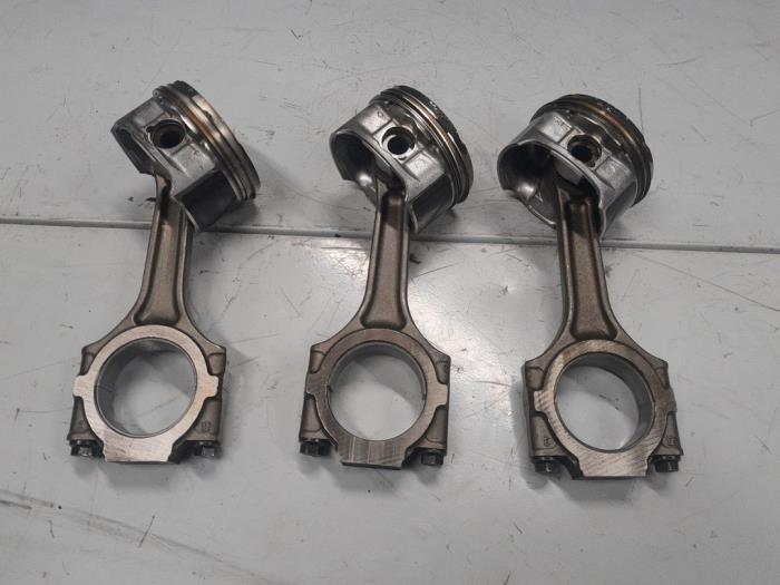 Alfa Romeo 156 Zuiger