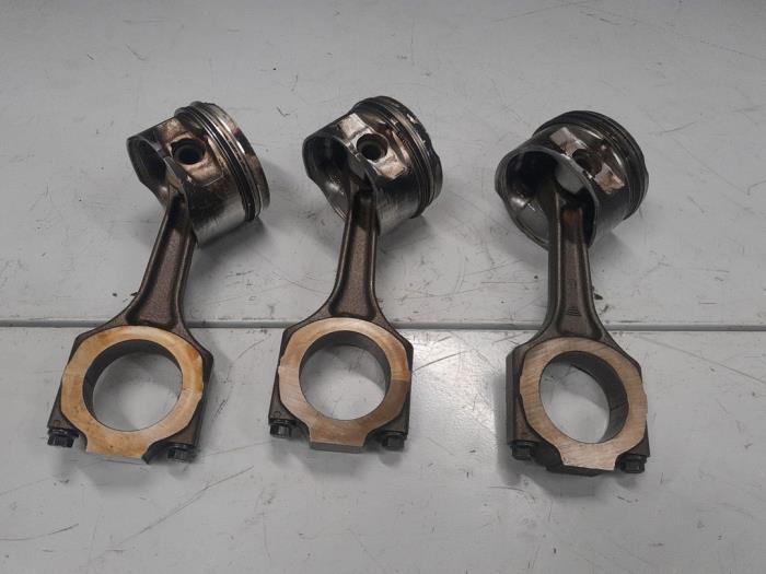 Alfa Romeo 156 Zuiger