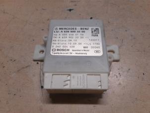 Gebruikte Module PDC Mercedes Vito (639.6) 2.2 116 CDI 16V Euro 5 Prijs € 40,00 Margeregeling aangeboden door A.T.S. van de Wiel