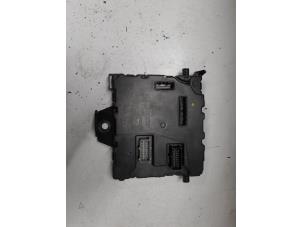 Gebruikte Computer Body Control Renault Kangoo/Grand Kangoo (KW) 1.6 16V Prijs € 285,00 Margeregeling aangeboden door A.T.S. van de Wiel