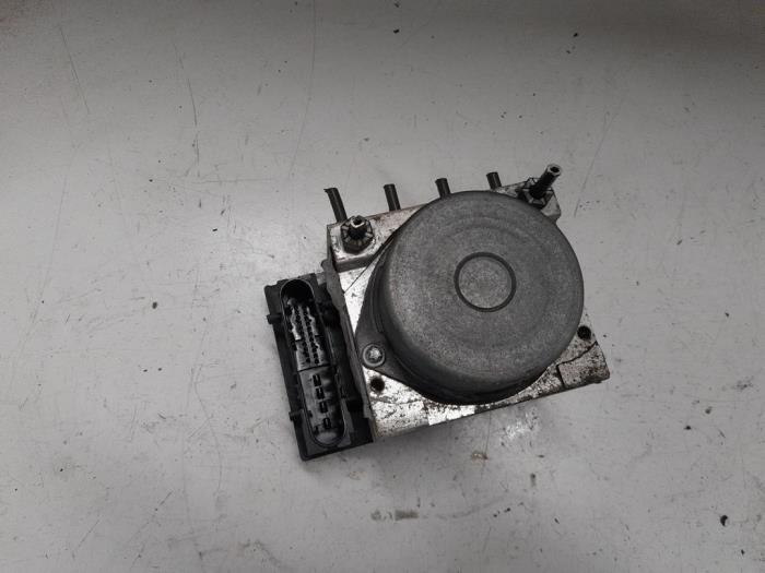 Renault Kangoo ABS Pomp